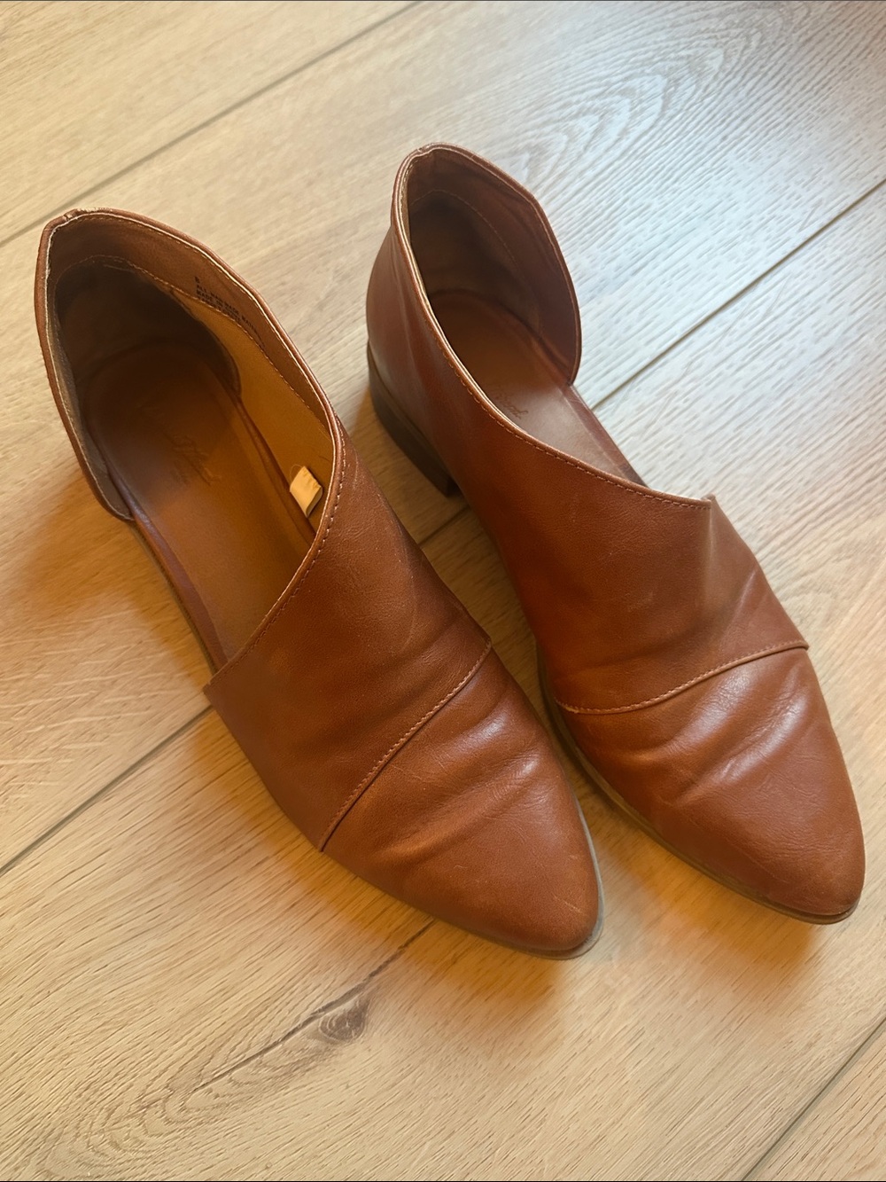 Universal Thread Pointed D'Orsay Flats in Cognac Brown